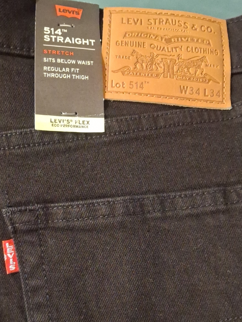 Levi's 514 Straight Men's Jeans in Black